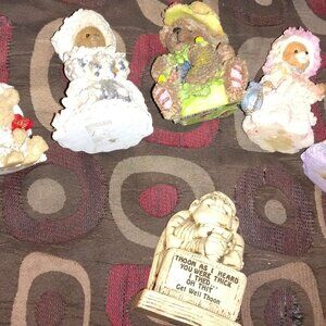 Lot of 10 teddy bear figurines